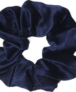 xlarge 20211230091825 scrunchie soura saten mple skouro 247x296 - Λαστιχάκια μαλλιά σούρα σατέν 10-12cm Μπλε Σκούρο 1 Τμχ